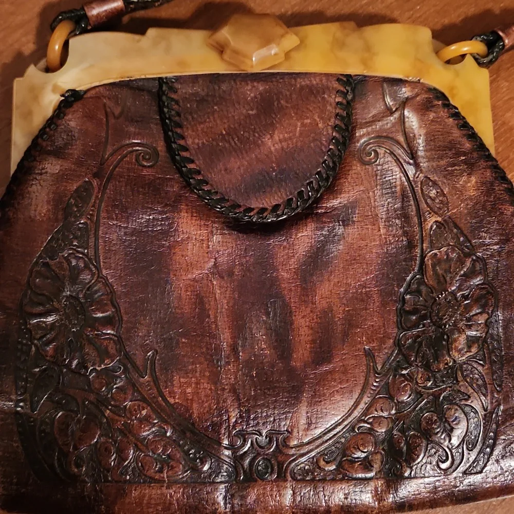 Vintage 1920s Elegant Brown Leather Handbag - Picture 2 of 12